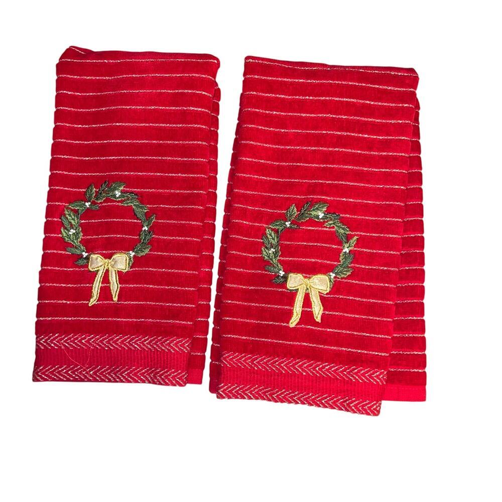 St.Nicholas Square‎ Red With Gold Metallic Stripe Embroidered Hand Towels